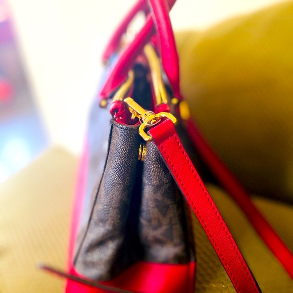 Original Michael Kors hand bag - Picture 2 of 3